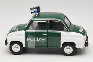 Goggomobil T250 Policija Revell 1:18 08976-R1 Metāls — attēls 3 no 6
