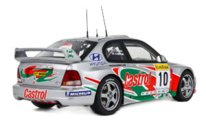 Hyundai Accent WRC #10 A. McRae / D. Senior Rally Monte Carlo 2001 Otto 1:18 OT1265 Sveķi — attēls 2 no 5