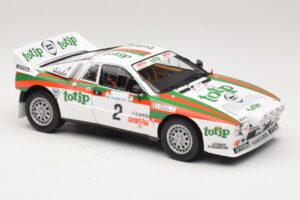 Lancia 037 #2 A. Bettega / M. Perissinot Rally San Marino 1984 Kyosho 1:18 08306F Metāls — attēls 6 no 8