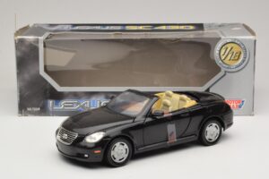 Lexus SC430 Kabriolets Melns Motormax 1:18 73119 Metāls — attēls 6 no 6