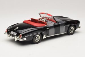 Mercedes 190 SL W121 Roadsters Melns ERTL 1:18 7464 Metāls — attēls 2 no 6