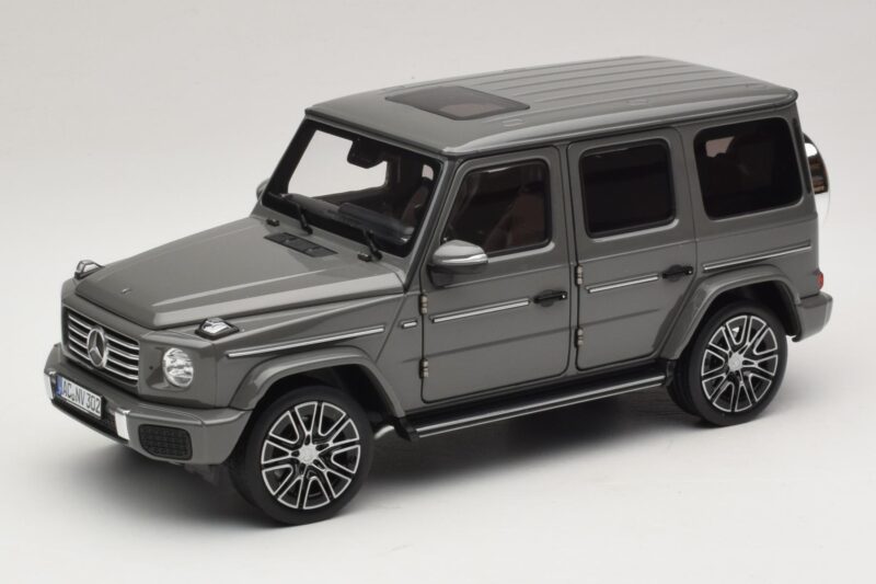 Mercedes G-Class W465 Classic Grey Norev 1:18 183035 Metāls