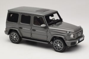 Mercedes G-Class W465 Classic Grey Norev 1:18 183035 Metāls — attēls 4 no 6