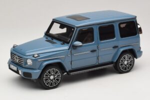 Mercedes G-Class W465 Vintage Blue Norev 1:18 183034 Metāls
