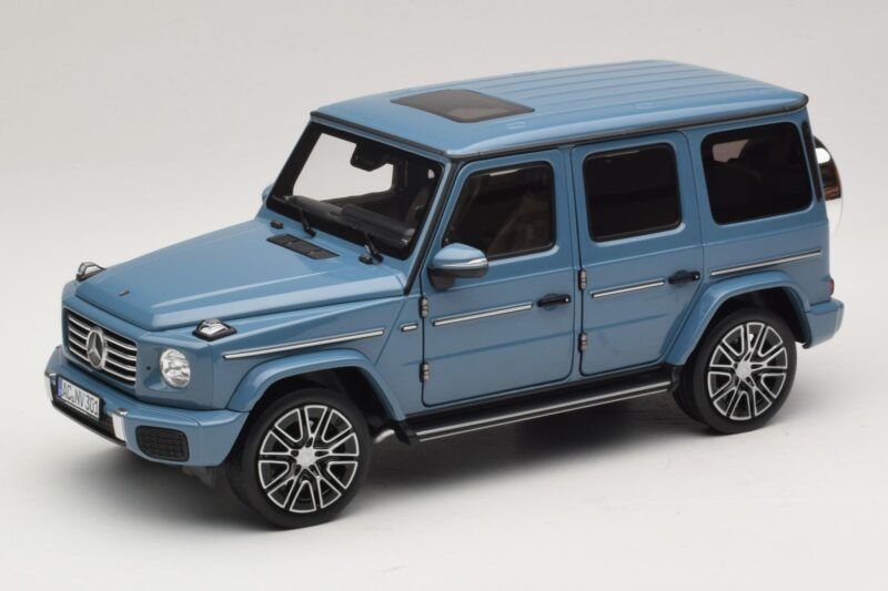 Mercedes G-Class W465 Vintage Blue Norev 1:18 183034 Metāls