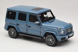 Mercedes G-Class W465 Vintage Blue Norev 1:18 183034 Metāls — attēls 4 no 6