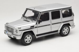 Mercedes G500 W463 LWB Dīlera Izdevums Sudrabs AUTOart 1:18 B66962142 Metāls