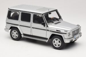Mercedes G500 W463 LWB Dīlera Izdevums Sudrabs AUTOart 1:18 B66962142 Metāls — attēls 6 no 8