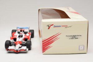 Panasonic Toyota Racing TF106 #11 J. Trulli 2006 Minichamps 1:18 AM59558L Metāls — attēls 6 no 7