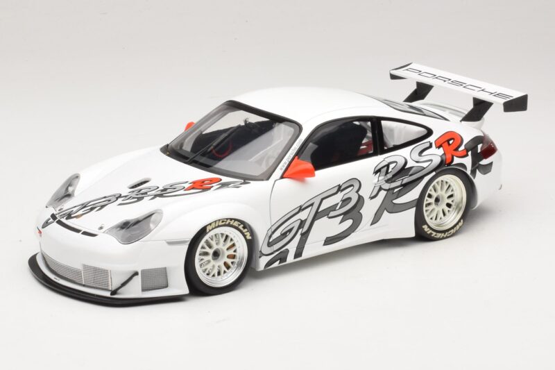 Porsche 911 996 GT3 RSR Balts 2005 Minichamps 1:18 WAP02160215 Metāls