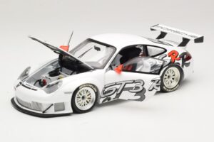 Porsche 911 996 GT3 RSR Balts 2005 Minichamps 1:18 WAP02160215 Metāls — attēls 2 no 8