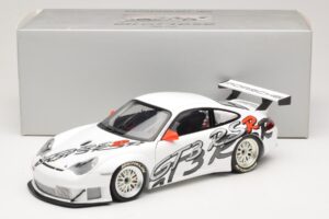 Porsche 911 996 GT3 RSR Balts 2005 Minichamps 1:18 WAP02160215 Metāls — attēls 8 no 8