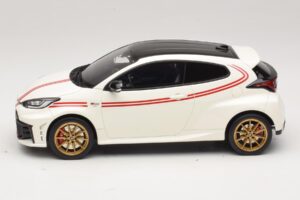 Toyota GR Yaris TGR Italy Ierobežots Izdevums Pure White Otto 1:18 OT1183 Sveķi — attēls 3 no 6