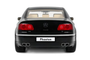 Volkswagen Phaeton 3D 6.0 W12 Melns Otto 1:18 OT1266 Sveķi — attēls 5 no 5