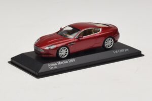 Aston Martin DB9 Sarkans Metālisks Minichamps 1:43 400137340 Metāls — attēls 2 no 4