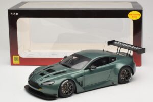 Aston Martin V12 Vantage GT3 Zaļš AUTOart 1:18 81306 Metāls — attēls 6 no 6