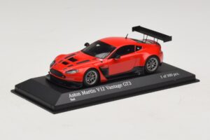 Aston Martin V12 Vantage GT3 Sarkans Minichamps 1:43 4371121392 Metāls — attēls 2 no 4