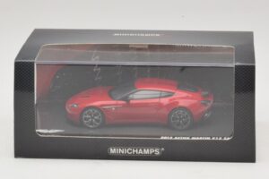 Aston Martin V12 Zagato Sarkans Minichamps 1:43 437137220 Metāls — attēls 5 no 5