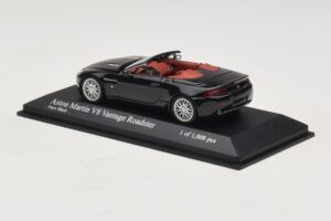 Aston Martin V8 Vantage Roadster Melns Metālisks Minichamps 1:43 400137431 Metāls — attēls 3 no 4