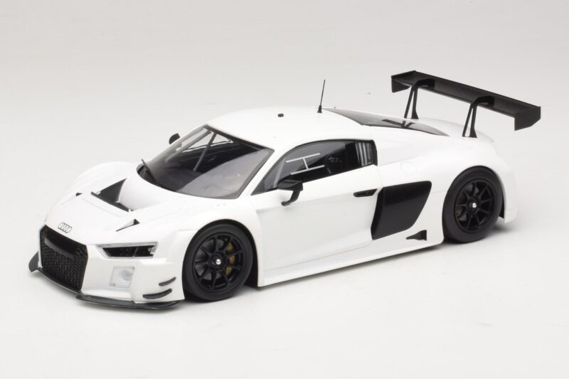 Audi R8 LMS Ultra Balts 2015 Minichamps 1:18 153151100 Metāls