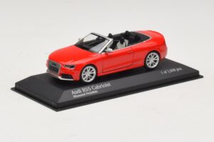 Audi RS5 B8 Kabriolets Sarkans Minichamps 1:43 410011230 Metāls — attēls 2 no 4