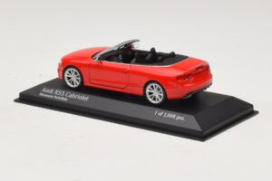 Audi RS5 B8 Kabriolets Sarkans Minichamps 1:43 410011230 Metāls — attēls 3 no 4