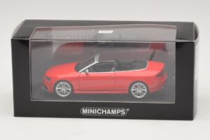 Audi RS5 B8 Kabriolets Sarkans Minichamps 1:43 410011230 Metāls — attēls 4 no 4