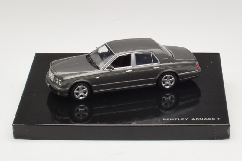 Bentley Arnage T Cypress Grey Minichamps 1:43 Bentley Arnage T Cypress Grey Minichamps 1:43 BL386 Metāls
