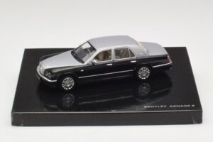 Bentley Arnage R Sudrabs Minichamps 1:43 BL387 Metāls