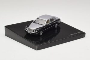 Bentley Arnage R Sudrabs Minichamps 1:43 BL387 Metāls — attēls 2 no 4