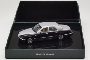 Bentley Arnage R Sudrabs Minichamps 1:43 BL387 Metāls — attēls 4 no 4