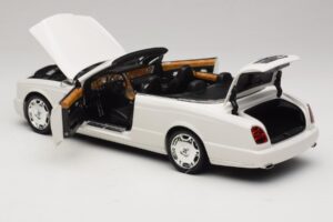 Bentley Azure Glacier White Aizvietojuma Kaste Minichamps 1:18 100139502-R1 Metāls — attēls 5 no 8
