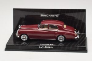 Bentley S2 Standard Saloon Sarkans Minichamps 1:43 436139951-O1 Metāls
