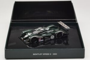 Bentley Speed 8 LMP900 #8 J. Herbert / D. Brabham / M. Blundell 24 Hours of Le Mans 2003 Minichamps 1:43 BL364 Metāls — attēls 4 no 4