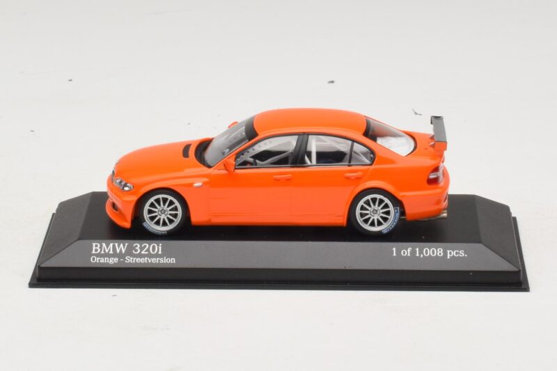 BMW 320i E46 Ielas Versija Oranžs Minichamps 1:43 BMW 320i E46 Ielas Versija Oranžs Minichamps 1:43 400052400 Metāls