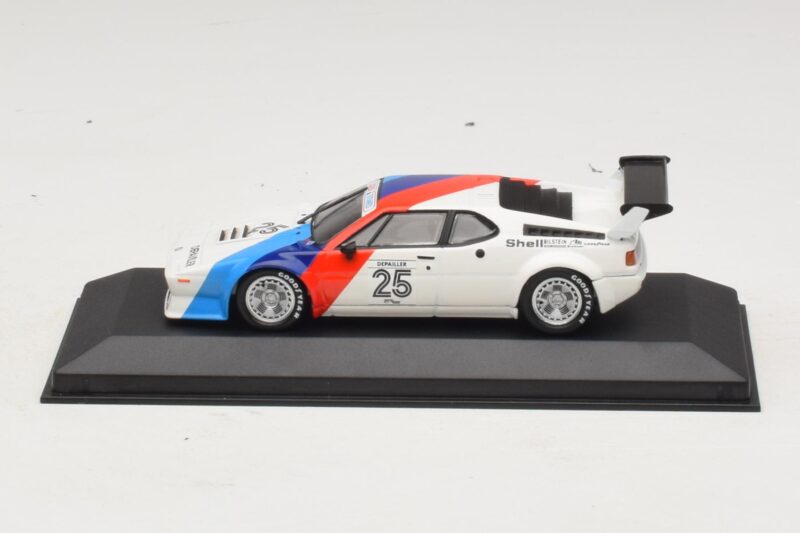 BMW M1 #25 P. Depailler BMW Motorsport Procar Series 25. Gadadienas Izdevums 1979 Minichamps 1:43 BMW M1 #25 P. Depailler BMW Motorsport Procar Series 25. Gadadienas Izdevums 1979 Minichamps 1:43 402025025-R1 Metāls