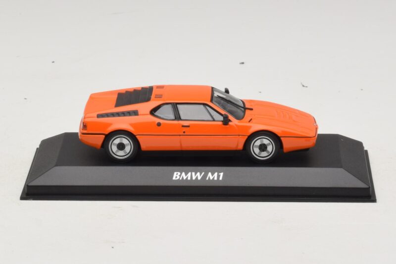 BMW M1 Oranžs Maxichamps 1:43 BMW M1 Oranžs Maxichamps 1:43 940025020 Metāls