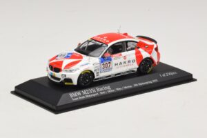 BMW M235i Bong Motorsport #307 Nett / Akata 24 Hours of Nurburgring 2015 Minichamps 1:43 437152507 Metāls — attēls 2 no 4
