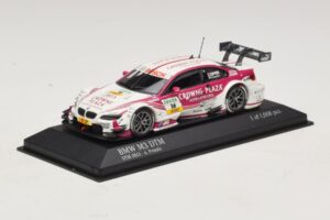 BMW M3 E92 DTM #16 A. Priaulx BMW Team RMG DTM 2013 Minichamps 1:43 410132216 Metāls — attēls 2 no 4