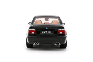 BMW M5 E39 Black Sapphire Metallic Otto 1:18 OT1338 Sveķi — attēls 4 no 4