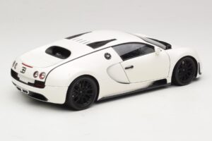 Bugatti Veyron Super Sport Balts Minichamps 1:18 100110844 Metāls — attēls 3 no 8