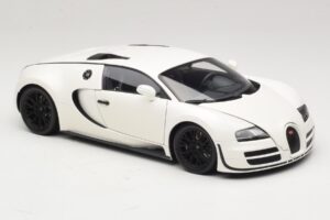 Bugatti Veyron Super Sport Balts Minichamps 1:18 100110844 Metāls — attēls 6 no 8