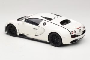 Bugatti Veyron Super Sport Balts Minichamps 1:18 100110844 Metāls — attēls 7 no 8