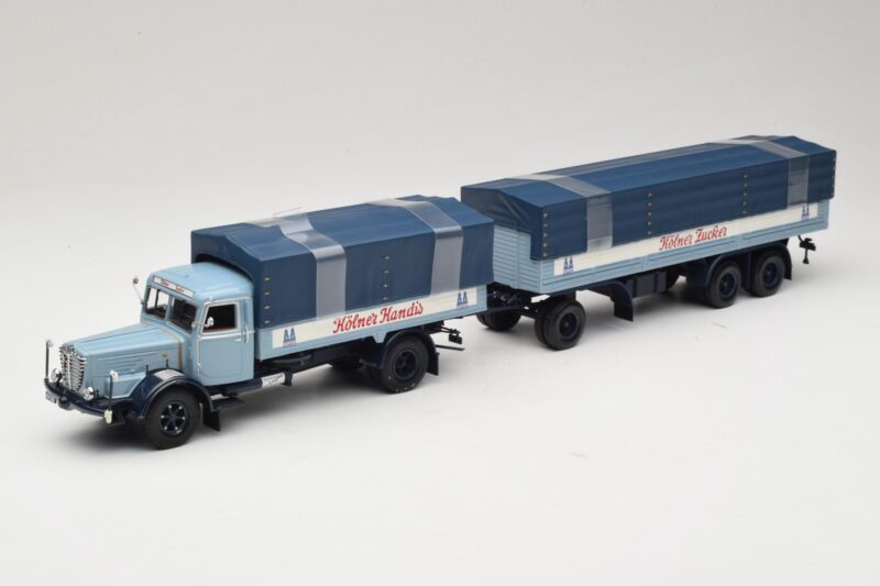 Bussing 8000S13 Pritschenzug Kölner Zucker Minichamps 1:43 Bussing 8000S13 Pritschenzug Kölner Zucker Minichamps 1:43 499079920 Metāls
