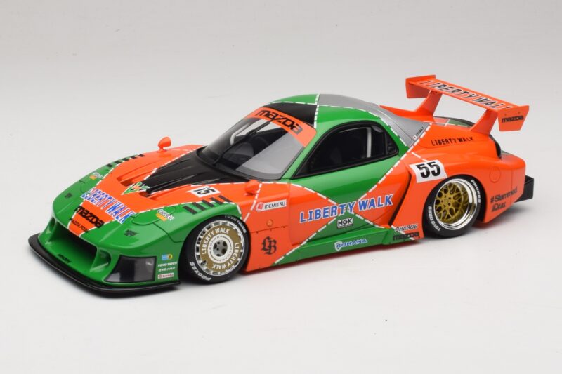 Mazda RX-7 FD3S LB-Works LB Super Silhouette Renown Bi-Color GT Spirit 1:18 GT568 Sveķi
