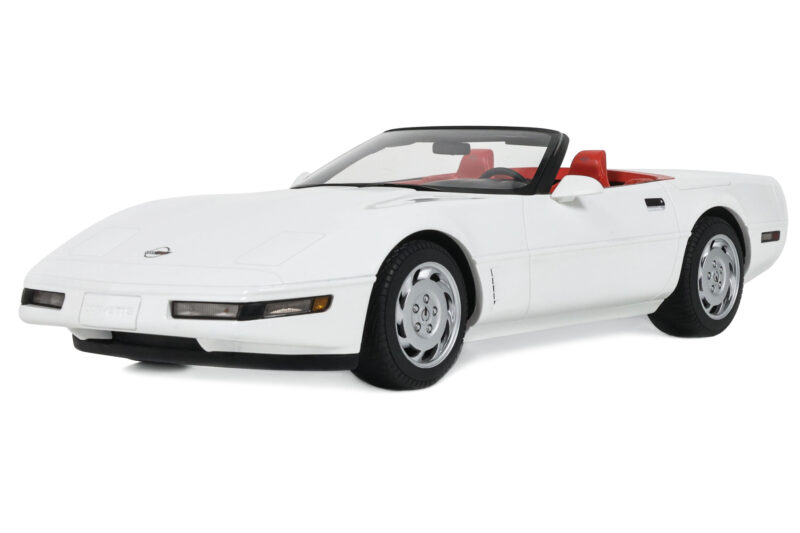 Chevrolet Corvette C4 Kabriolets Arctic White GT Spirit 1:18 Chevrolet Corvette C4 Kabriolets Arctic White GT Spirit 1:18 GT580 Sveķi