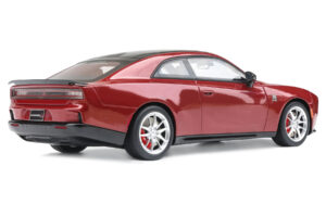 Dodge Charger Daytona Scat Pack Redeye Red GT Spirit 1:18 GT585 Sveķi — attēls 2 no 5