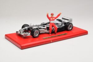 Ferrari F2004 #1 M. Schumacher Six Time World Champion 2004 Hroms Sudrabs Hot Wheels 1:18 C7332 Metāls