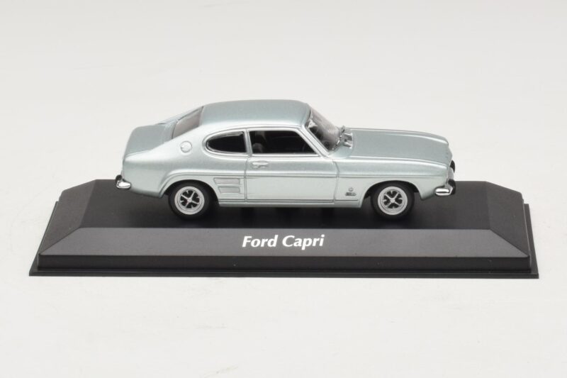 Ford Capri I Gaiši Zils Metālisks Maxichamps 1:43 940085501 Metāls
