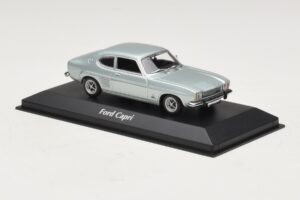 Ford Capri I Gaiši Zils Metālisks Maxichamps 1:43 940085501 Metāls — attēls 3 no 4